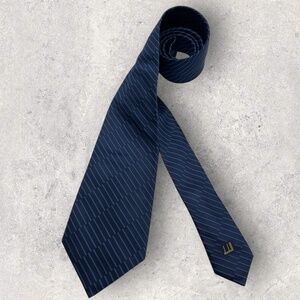 DUNHILL Navy/Blue Striped Silk LUXURY Tie ENGLAND